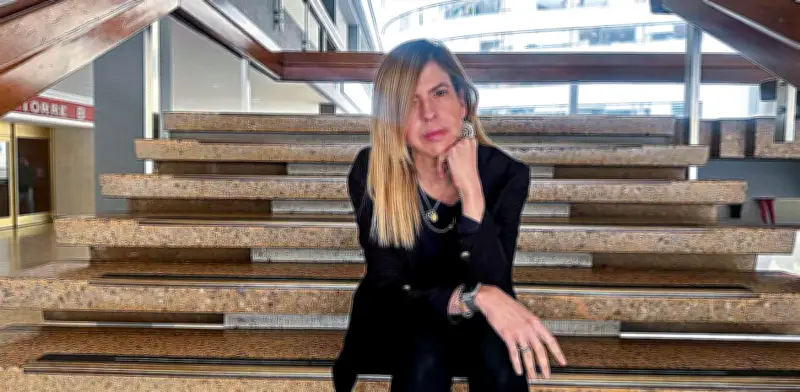 Libro 'En el nombre del padre' explora la orfandad política en Colombia