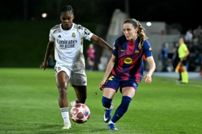 Linda Caicedo brilla con dos goles, pero Real Madrid sufre contundente derrota ante Barcelona en Champions