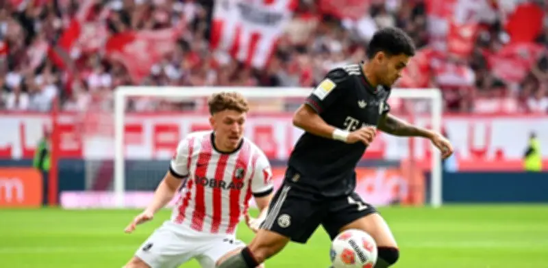 Luis Díaz lidera al Bayern Múnich en victoria agónica sobre Friburgo en la Bundesliga