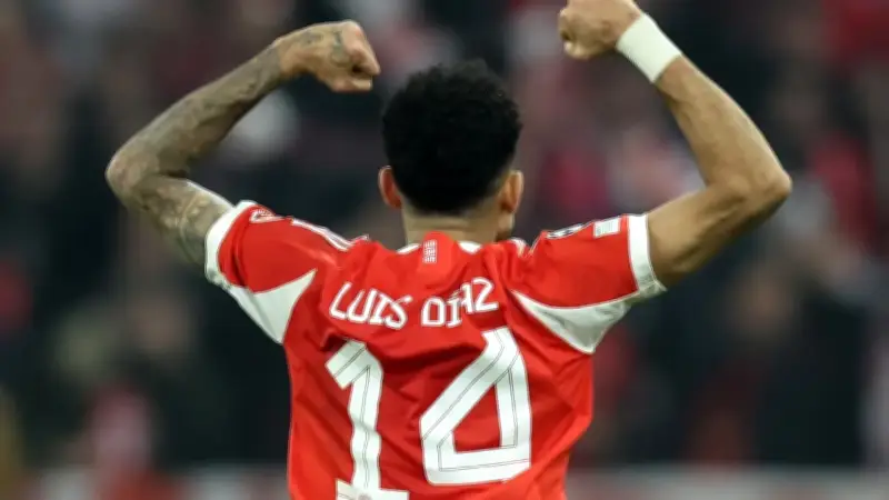 Luis Díaz marca su primer gol con el Bayern Múnich en la Bundesliga alemana