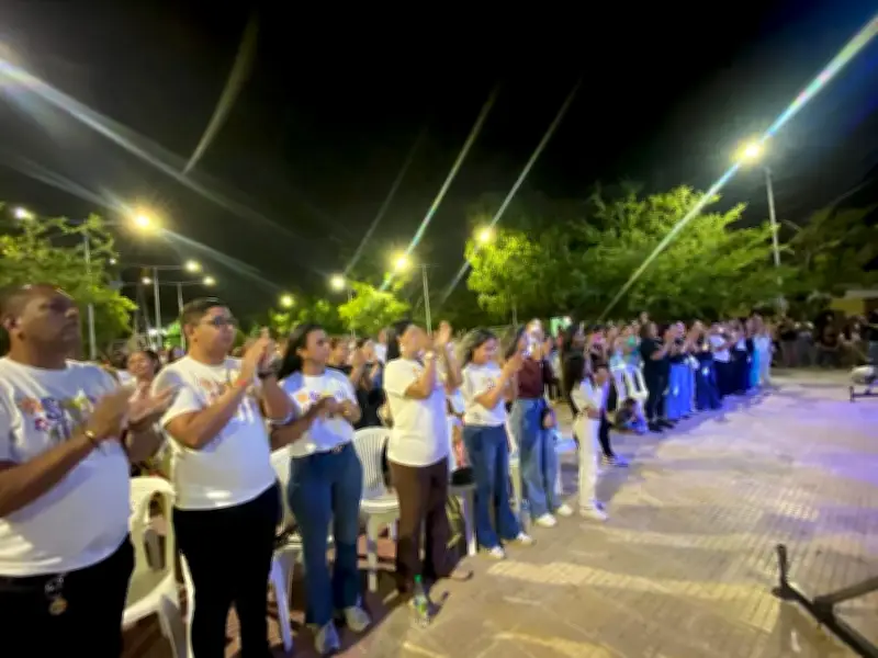 Malambo vive noche de fe y música católica con masivo festival durante Semana Santa