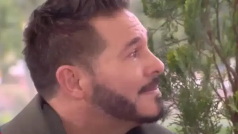 Marcelo Cezán se aleja de la televisión para enfocarse en su proyecto musical 'Hombres a la Plancha'