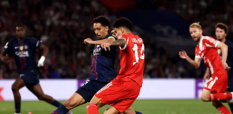 Marquinhos: 'En duelo uno contra uno, Luis Díaz es muy difícil'