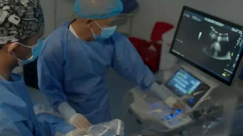 Médicos en Barranquilla realizan cirugía fetal pionera para corregir hidrocefalia