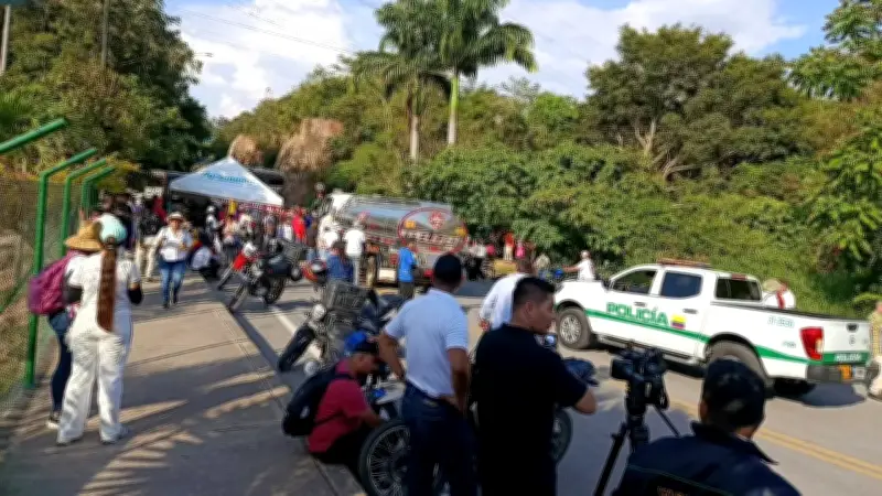 Mesa de diálogo por avalúo catastral se traslada a Bogotá tras bloqueos en Santander