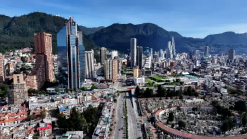 Metro de Bogotá inicia fase crítica con cierres viales en el centro: conductores enfrentarán desvíos