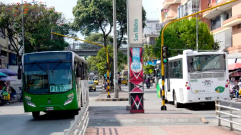 Metrolínea lanza aplicación para recargar pasajes y rastrear buses en tiempo real