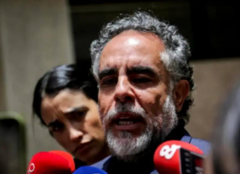 Ministro Benedetti se solidariza con Cali tras atentado y anuncia medidas de seguridad