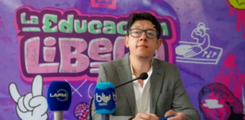 Ministro de Educación propone eliminar exámenes de admisión universitaria en Colombia