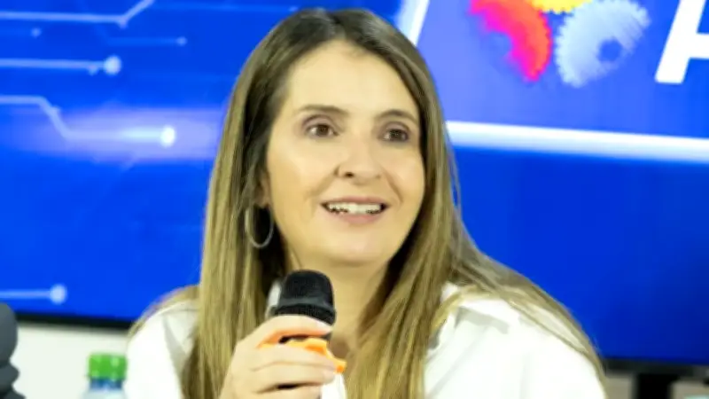 Ministro descarta amenaza contra Paloma Valencia atribuida a E42