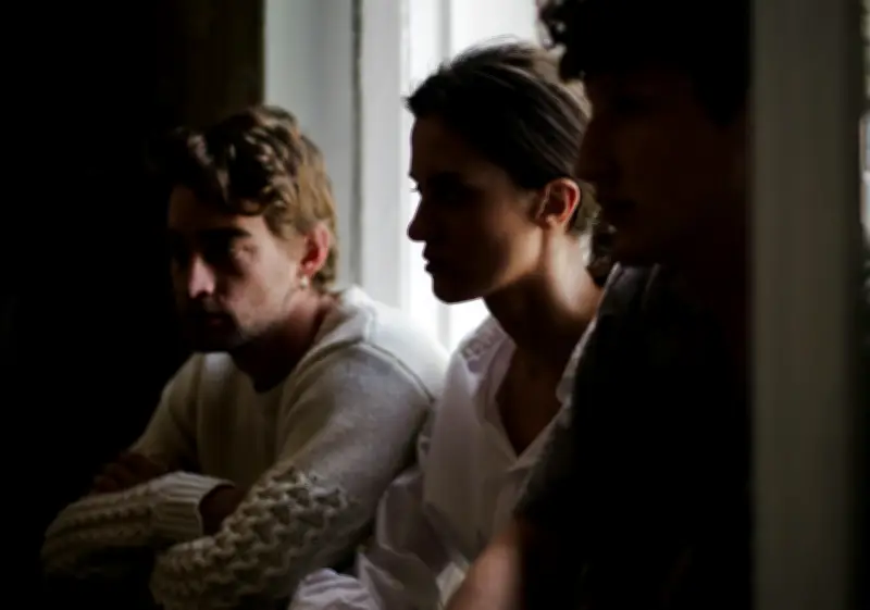 Monogamia unilateral: la polémica relación donde solo uno puede explorar fuera de la pareja