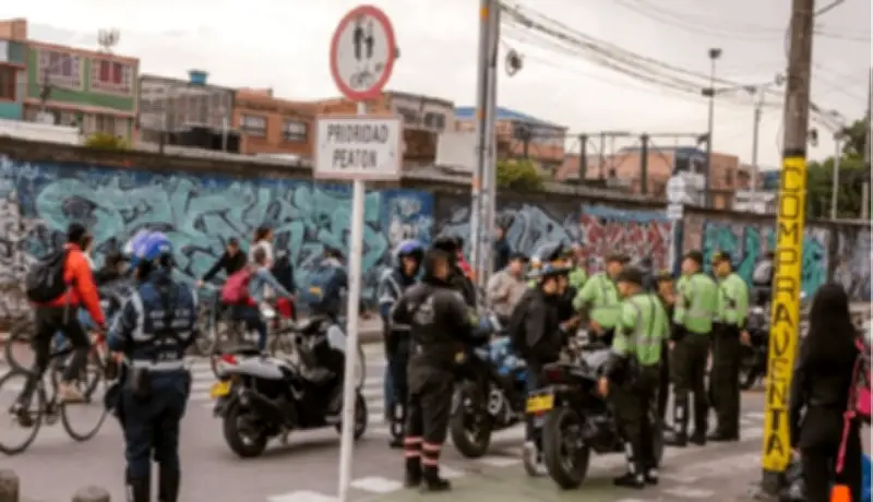 Más de 6.700 comparendos a motos en andenes de Bogotá en 2026