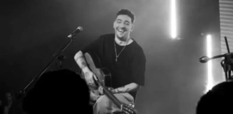 Muerdo llega a Bogotá con boletería agotada: gira íntima que revive 15 años de historia musical