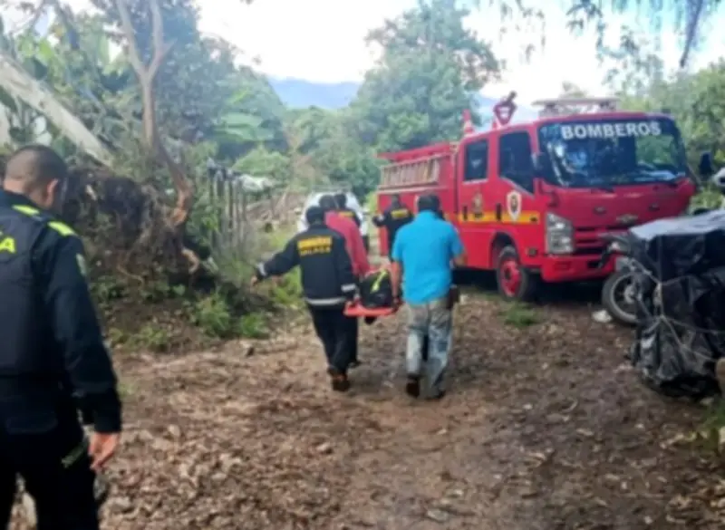 Mujer herida al caer de tarabita en Pescaderito, Málaga