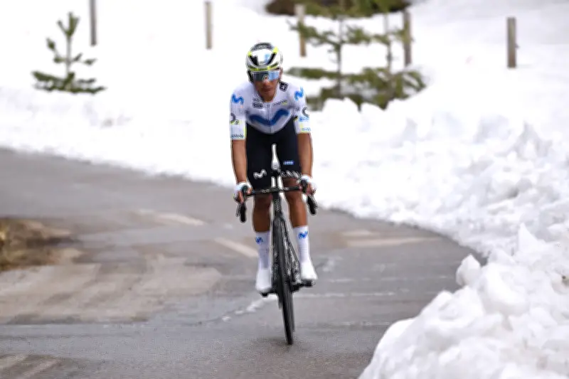 Nairo Quintana vuelve a volar en Asturias y da emotivo triunfo a Colombia