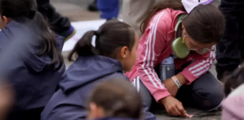 Niñez toma protagonismo en elecciones: candidatos firman compromiso por 14 millones de menores