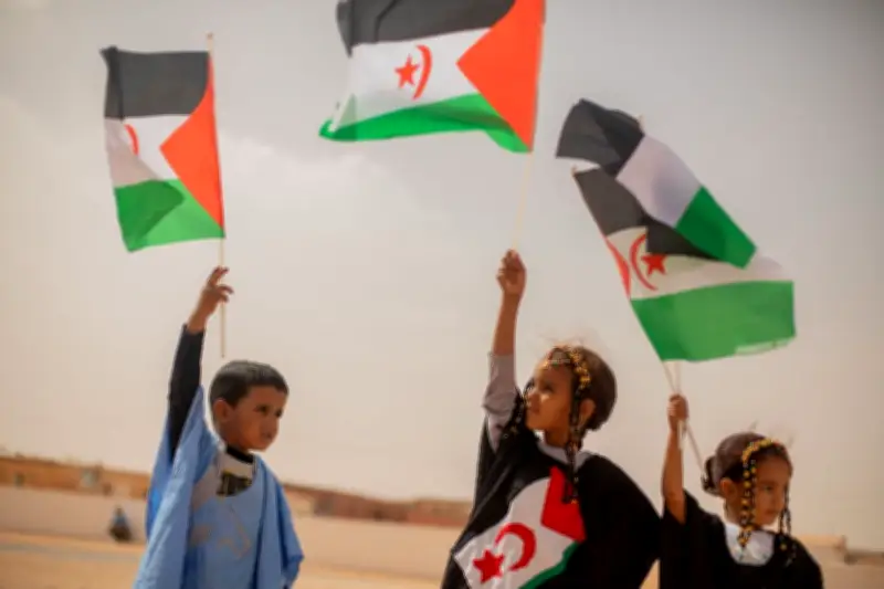 Niños Saharauis Protestan en Bojador por la Autodeterminación y Liberación de Detenidos