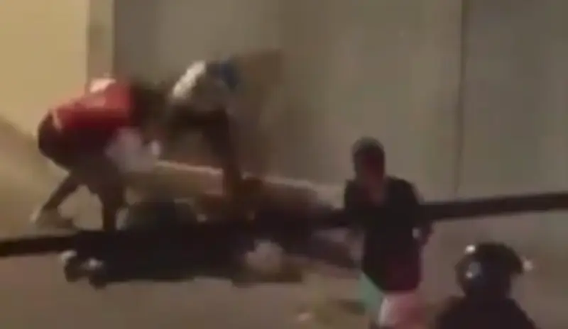 Noche de terror en Cartagena por violencia de hinchas tras partido de Copa Libertadores