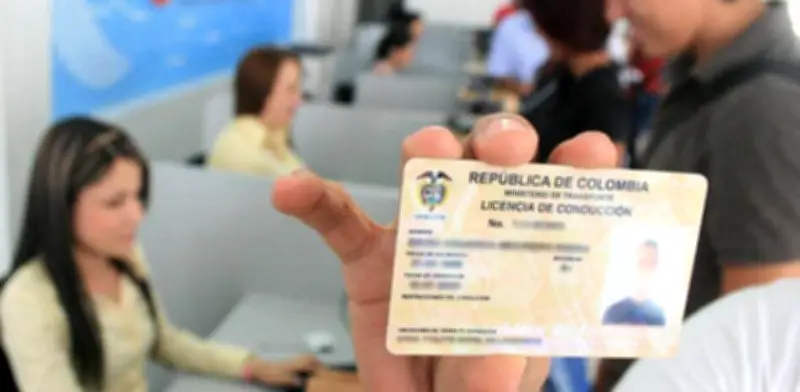 Nuevas pruebas para licencia de conducción en 2026: así serán los exámenes
