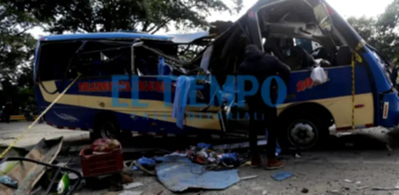 Ola terrorista en Cauca, Valle y Nariño deja 20 muertos; queman vehículos en Dagua