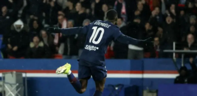 Ousmane Dembélé brilla con doblete en la victoria del PSG sobre Toulouse en Ligue 1