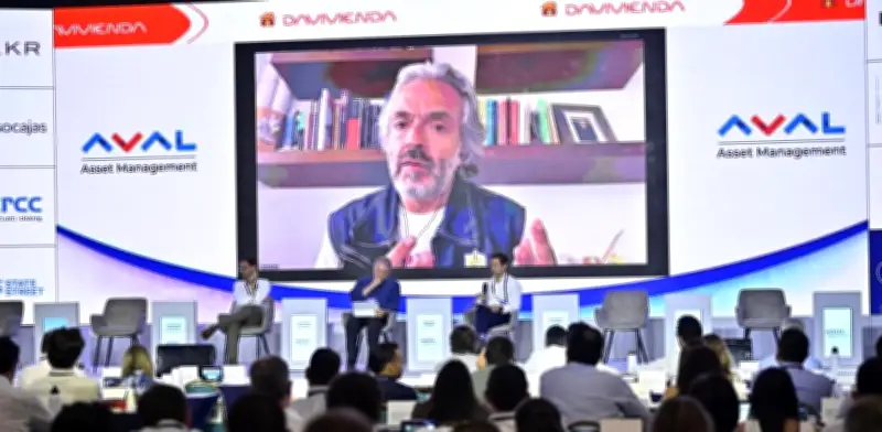 Oviedo critica al gobierno Petro: 'se está manejando todo como una pirámide' por pensiones