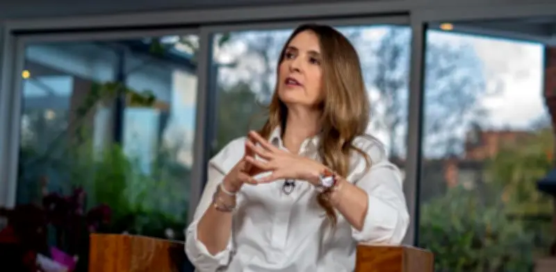 Paloma Valencia condena interrupción de misa de Viernes Santo en Bogotá por grupo con símbolos satánicos