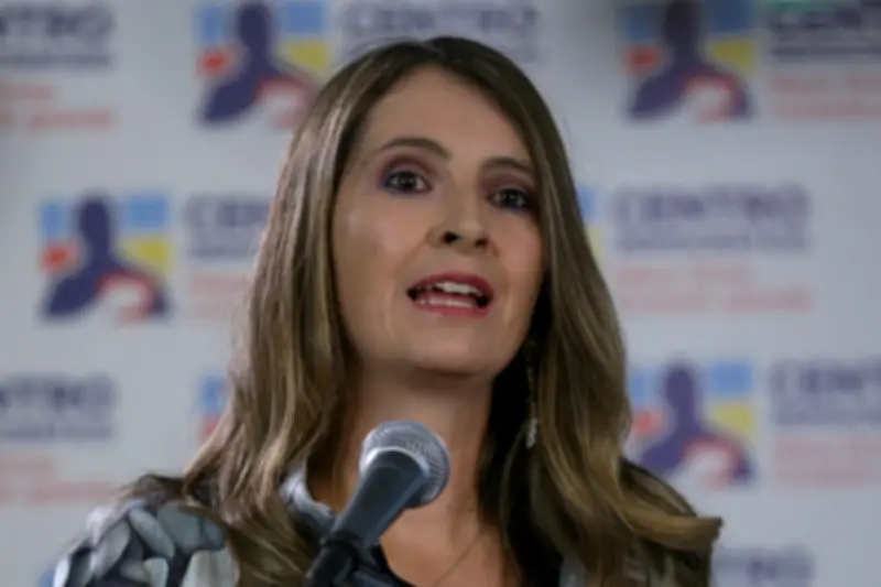 Paloma Valencia denuncia plan de atentado de $2.000 millones de disidencias Farc