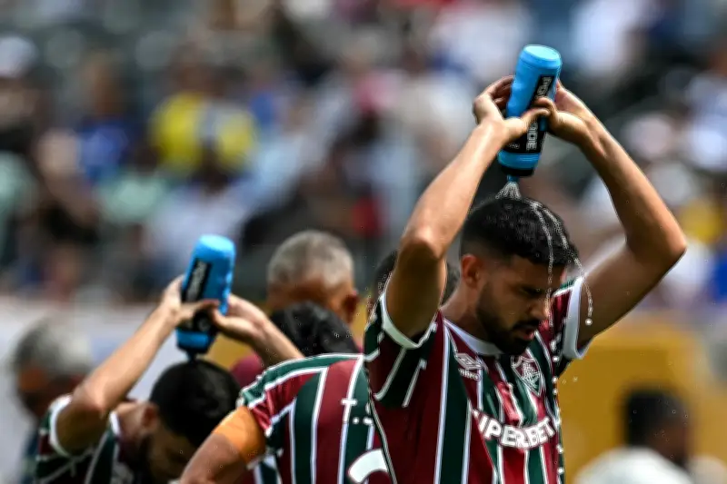 Pausas de rehidratación en el fútbol: ¿necesarias o perjudiciales?