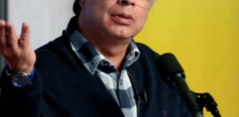 Petro admite fallas en ejecución presupuestal de su Gobierno durante 2026