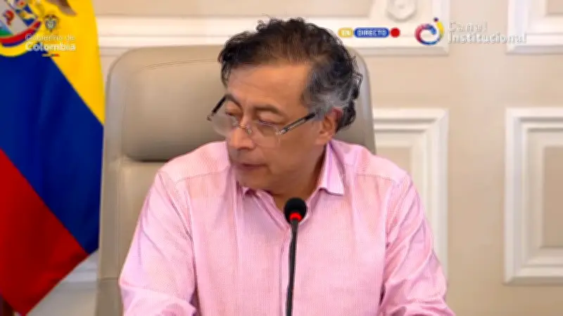 Petro arremete contra Consejo de Estado y medios tras ratificación de restricción a sus alocuciones