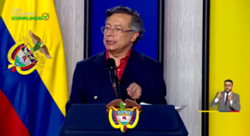 Petro defiende su gestión en seguridad con datos de inteligencia