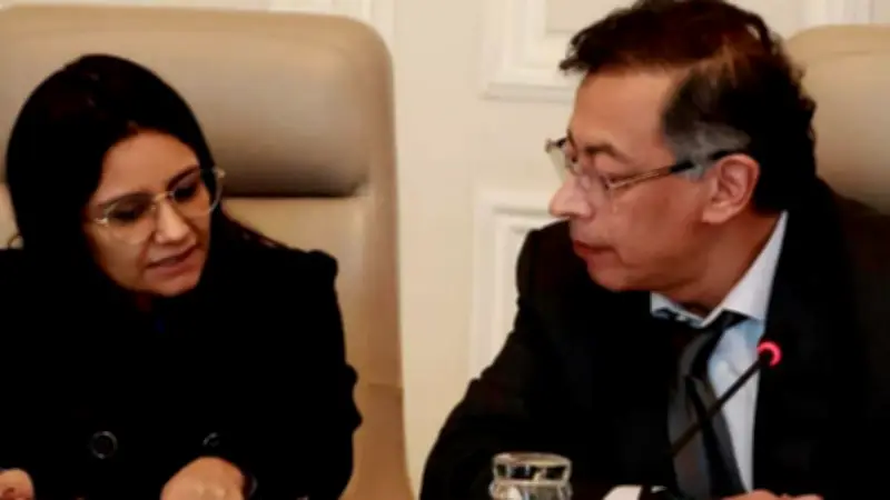 Petro mantiene a Angie Rodríguez en el Fondo Adaptación tras denuncias de espionaje