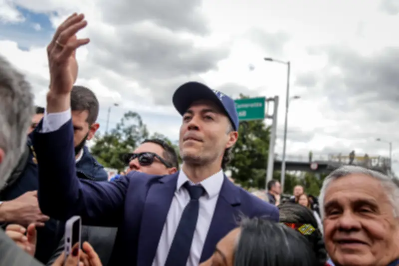 Petro nombra a Daniel Quintero como superintendente de Salud mediante decreto 433