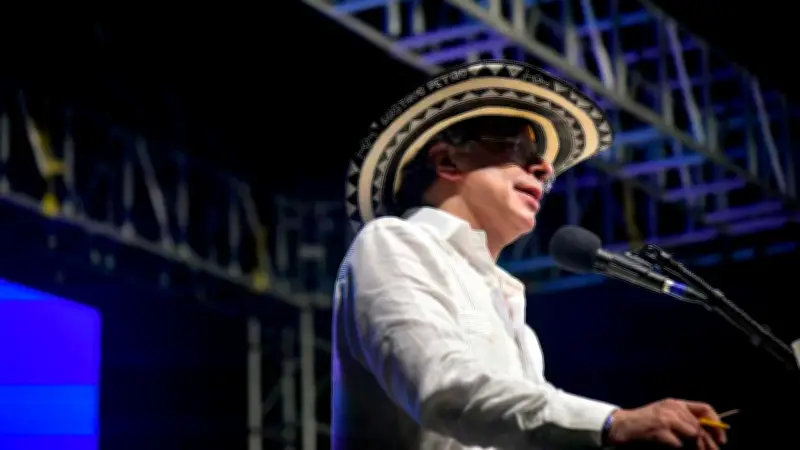 Petro ordena recuperar lengua zenú: 'Si muere una lengua, muere una civilización'