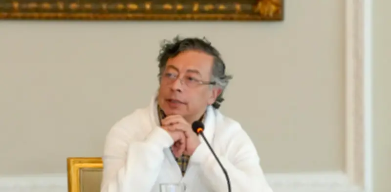 Petro responde con firmeza a Villar: 'Coordine política económica con el Gobierno'