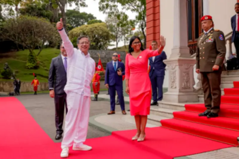 Petro y Delcy Rodríguez abordan seguridad fronteriza en encuentro en Caracas