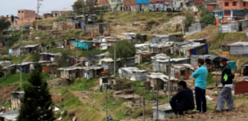 Pobreza multidimensional en Colombia cae a un dígito histórico del 9,9% en 2025