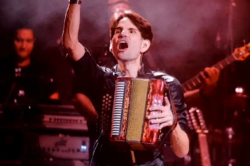 Preocupación en redes por cambio físico de Juancho De la Espriella tras reciente hospitalización