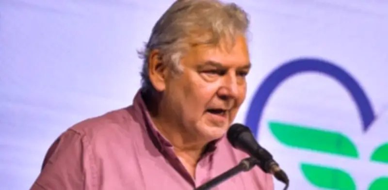 Presidente de Fenalco lanza libro crítico contra gobierno Petro y propone reconstruir el país