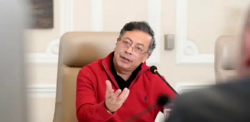 Presidente Petro niega reunión con alias Fito y desmiente captura del capo ecuatoriano en Colombia