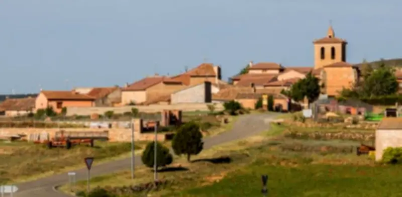 Pueblo español de 40 habitantes ofrece vivienda gratis y empleo para evitar su desaparición