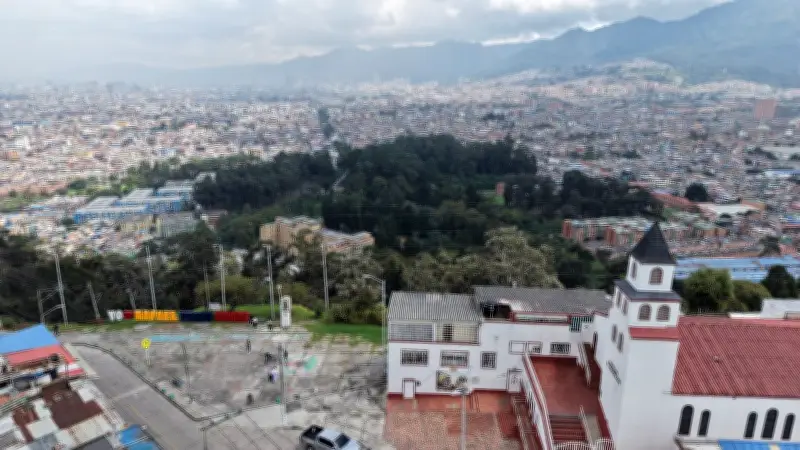 Rafael Uribe Uribe revive tradición de los 7 Monumentos en Jueves Santo con recorrido religioso y cultural