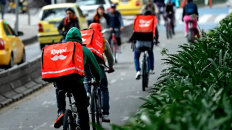 Rappi expulsa a 13 repartidores tras violento altercado en Bogotá y anuncia medidas de seguridad