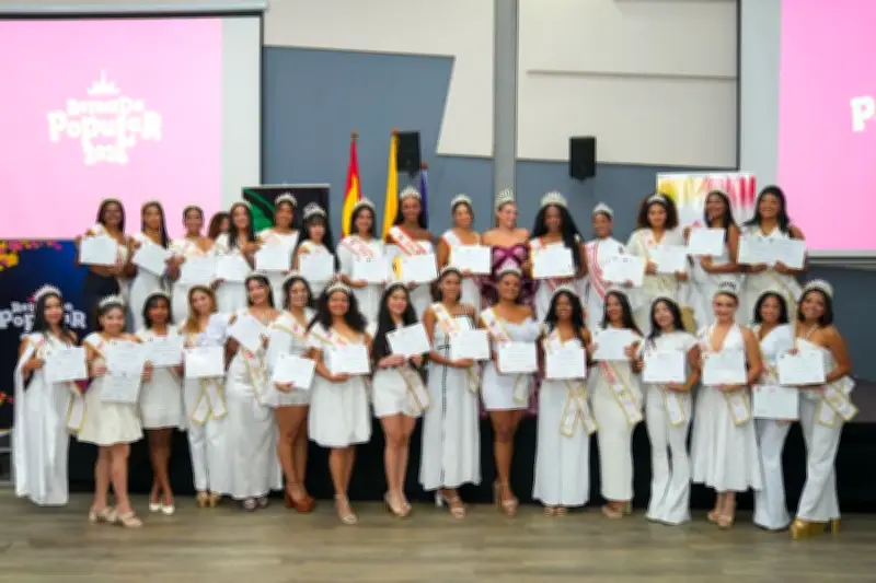 Reinado Popular del Carnaval de Barranquilla otorga becas universitarias a 36 jóvenes reinas