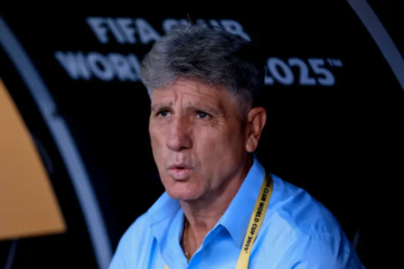 Renato Gaúcho critica adaptación de futbolistas colombianos en Brasil tras derrota de Vasco