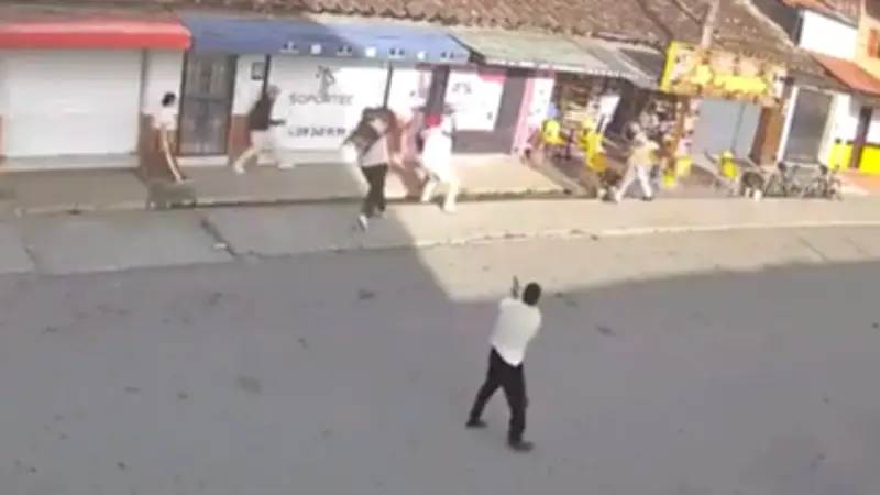 Rina en El Carmen de Viboral desata balacera con dos heridos en Antioquia