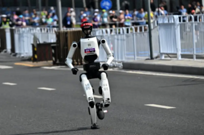 Robot Cassie establece récord mundial en media maratón, superando a humanos