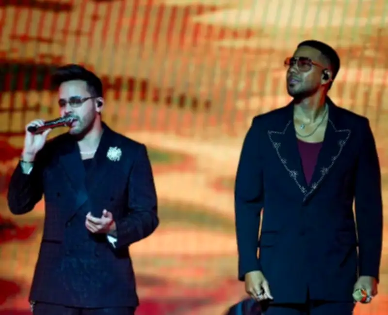 Romeo Santos y Prince Royce unen bachata en gira histórica por El Salvador