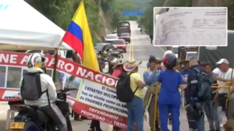 Santander en paro total: bloqueos por aumentos catastrales superiores al 3.000%